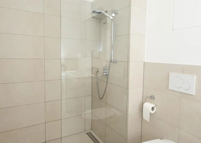 Apartamento Sunny Terrace Penthouse With Ac - Self Check-in *