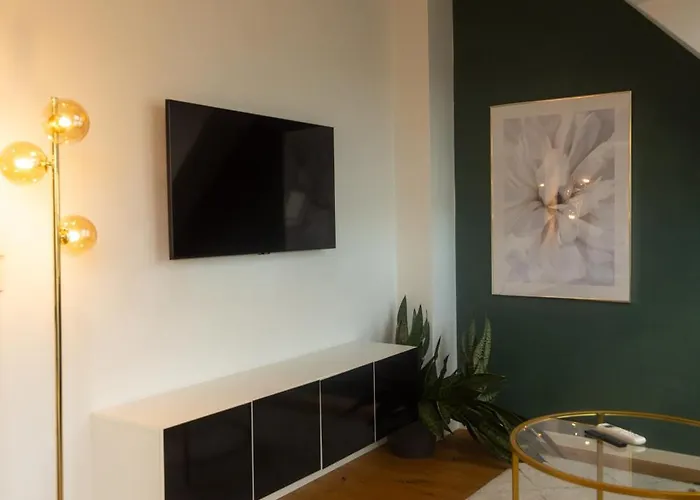Apartamento Sunny Terrace Penthouse With Ac - Self Check-in