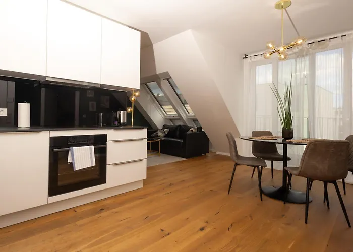 Sunny Terrace Penthouse With Ac - Self Check-in Apartamento Viena