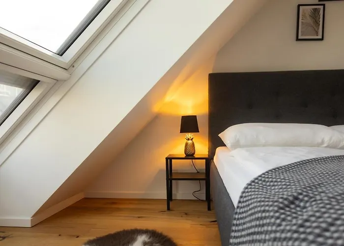 Apartamento Sunny Terrace Penthouse With Ac - Self Check-in *