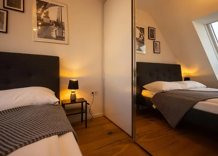 Apartamento Sunny Terrace Penthouse With Ac - Self Check-in *