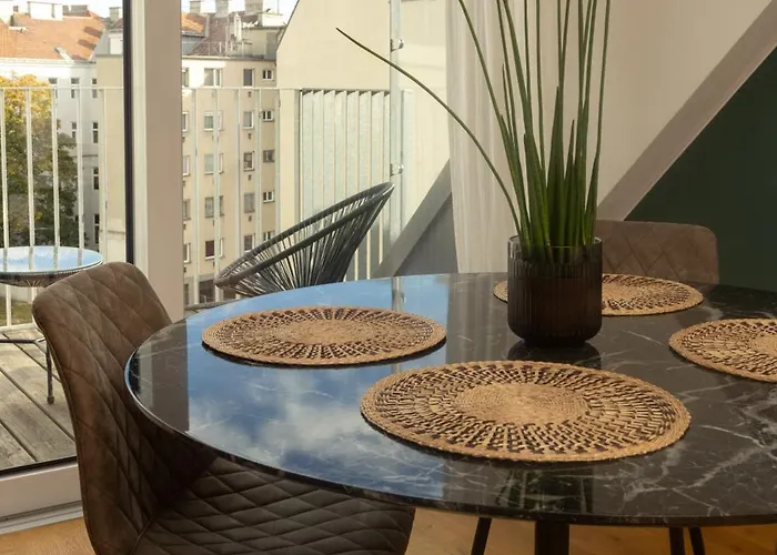 Sunny Terrace Penthouse With Ac - Self Check-in