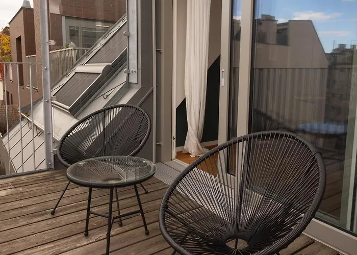 Sunny Terrace Penthouse With Ac - Self Check-in *